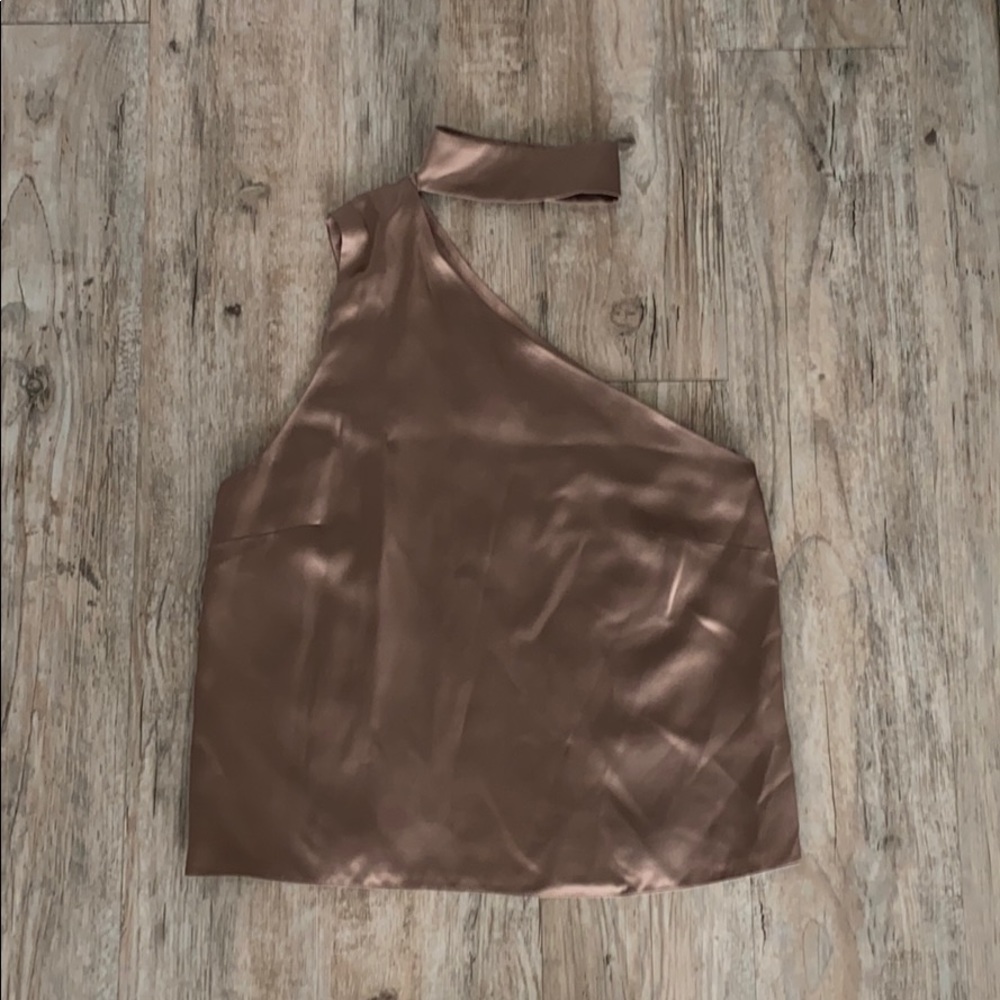 MICHELLE MASON NWT SILK ONE SLEEVE TANK
